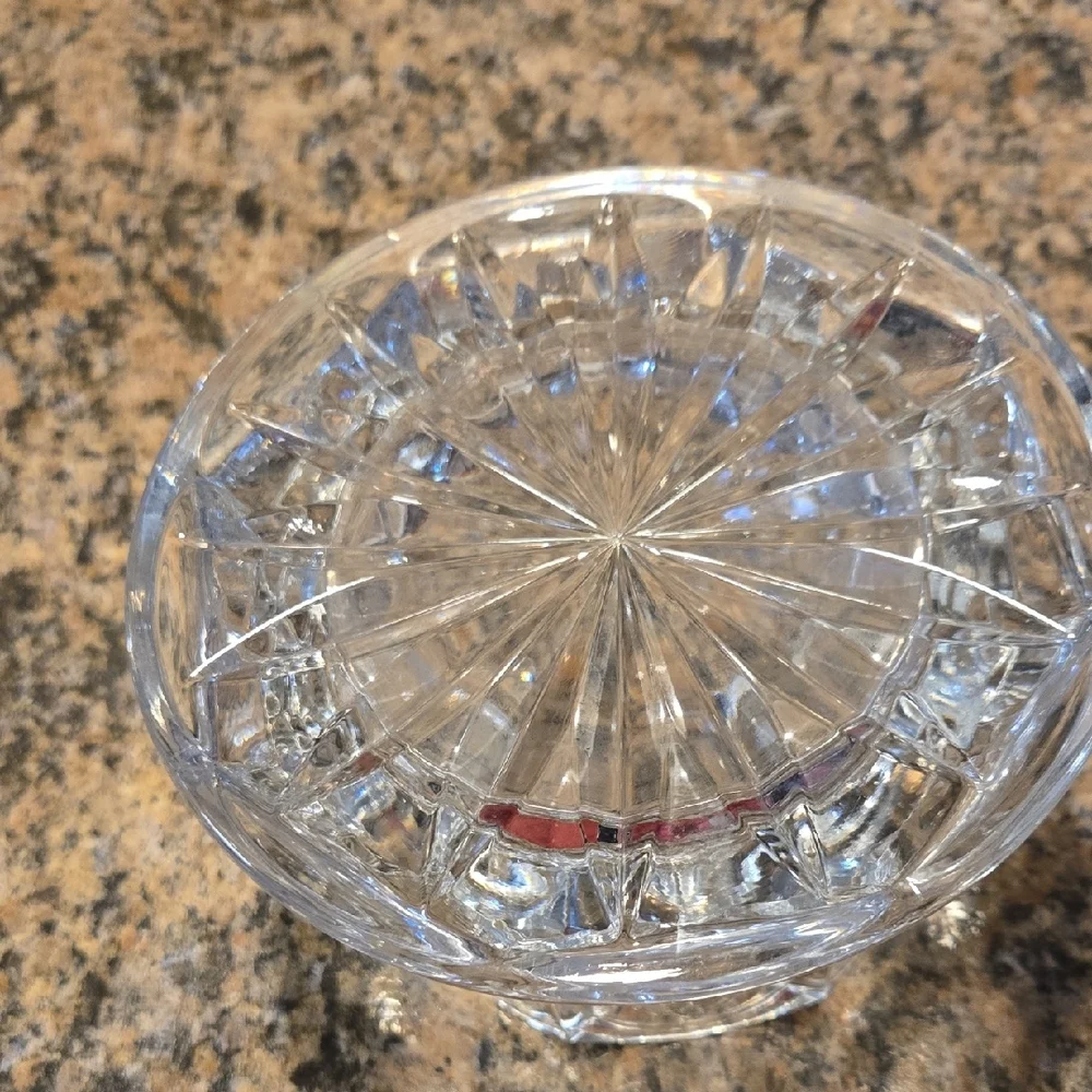 Elegant Crystal Candle Holder - Picture 4 of 8